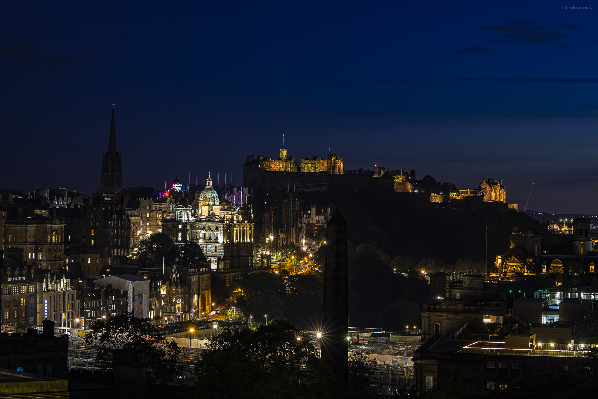 Nächtlicher Blick auf das Edinburgh Castle