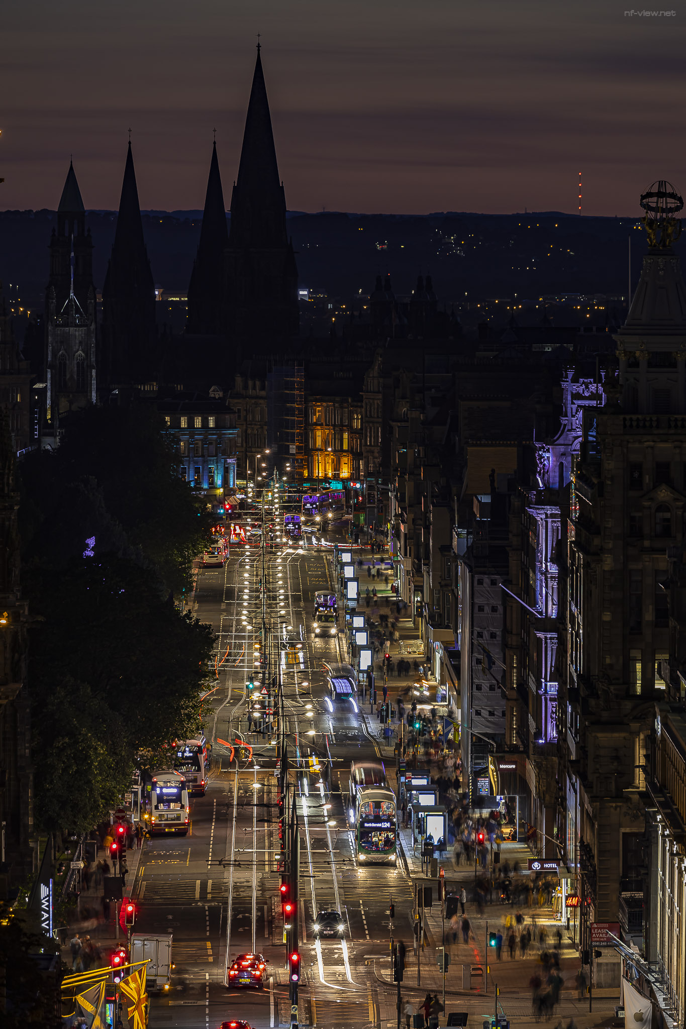 Die Princess Street (ohne The Balmoral ;-) ) von Calton Hill aus gesehen