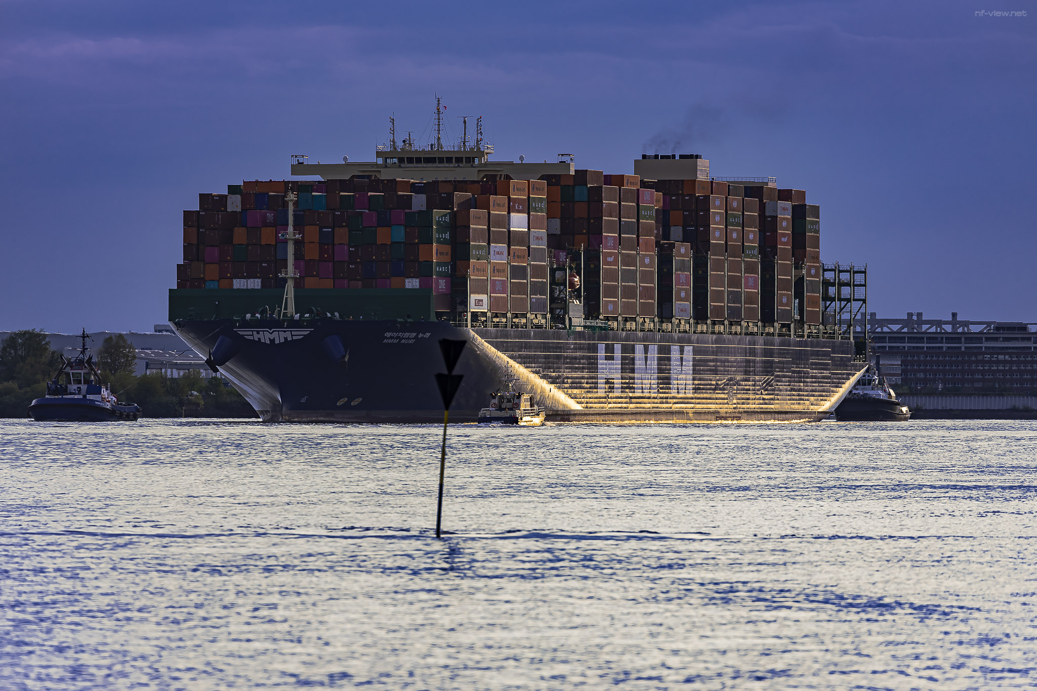 Ein Gigant der Meere kommt nach Hamburg