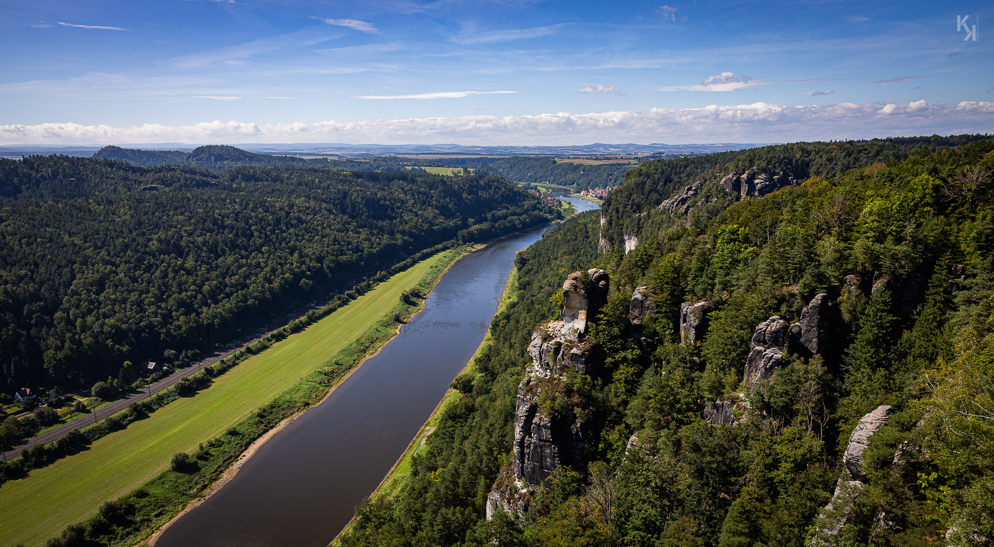 Blick von der Bastei Richtung elbabwärts