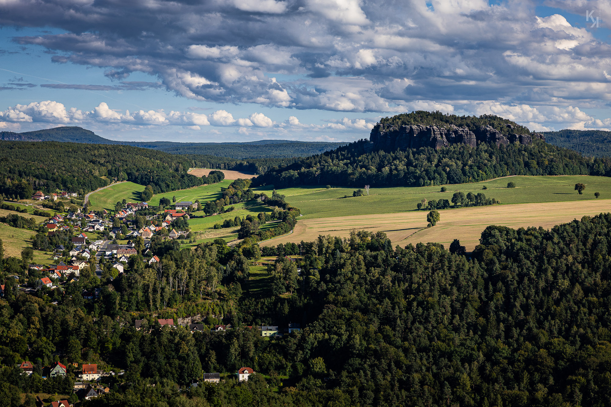 der Pfaffenstein - von Königstein aus gesehen